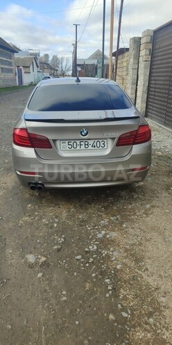 BMW 528 2013, 187,500 km - 2.0 l - Qax