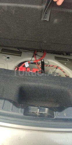 BMW 528 2013, 187,500 km - 2.0 l - Qax