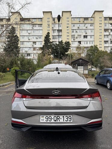 Hyundai Elantra 2023, 29,900 km - 2.0 l - Bakı