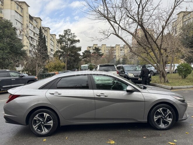 Hyundai Elantra 2023, 29,900 km - 2.0 l - Bakı