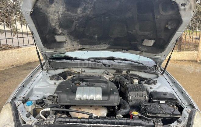 Hyundai Sonata 2004, 359,000 km - 2.0 l - Bakı