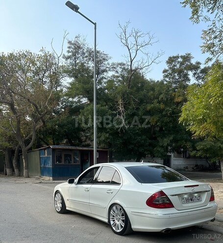 Mercedes E 220 2007, 300,000 km - 2.2 l - Bakı