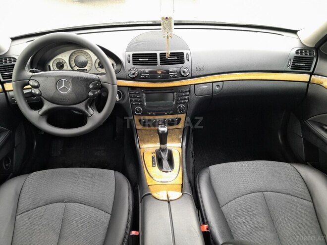 Mercedes E 220 2007, 366,000 km - 2.2 l - Bakı