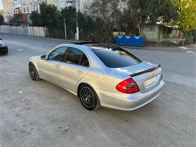 Mercedes E 240 2002, 286,000 km - 2.6 l - Gəncə