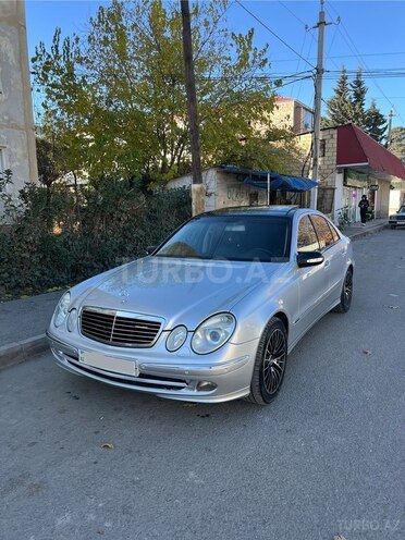 Mercedes E 240 2002, 286,000 km - 2.6 l - Gəncə
