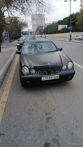 Mercedes E 220 1999, 350,000 km - 2.2 l - Bakı