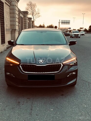 Skoda Rapid 2021, 125,555 km - 1.6 l - Bakı