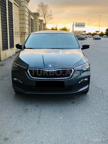 Skoda Rapid 2021, 125,555 km - 1.6 l - Bakı