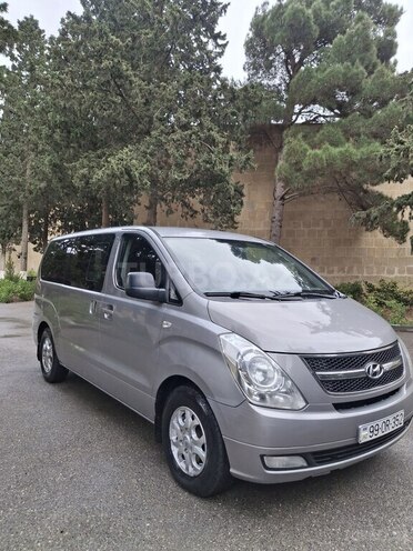 Hyundai H-1-6