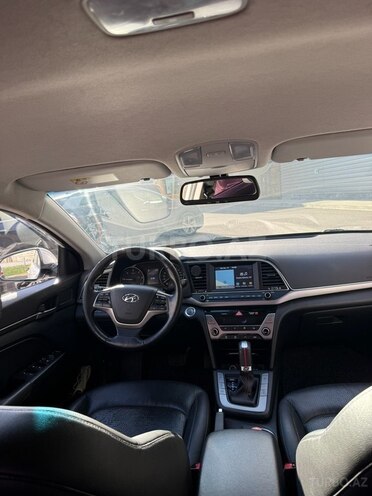 Hyundai Avante 2015, 240,000 km - 1.6 л - Bakı