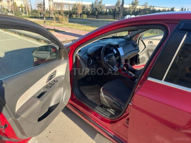 Chevrolet Cruze-6