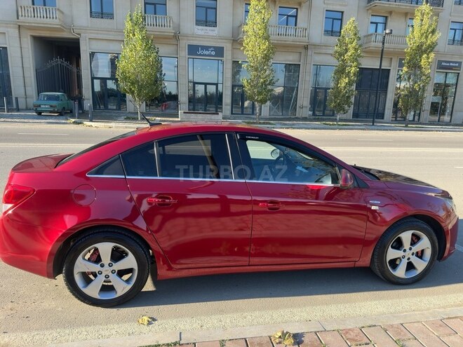 Chevrolet Cruze-4