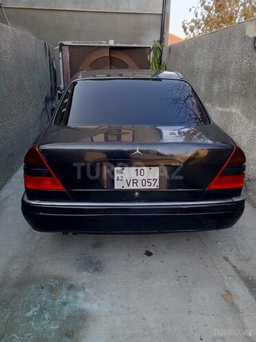Mercedes C 230 1997, 294,646 km - 2.3 л - Zaqatala