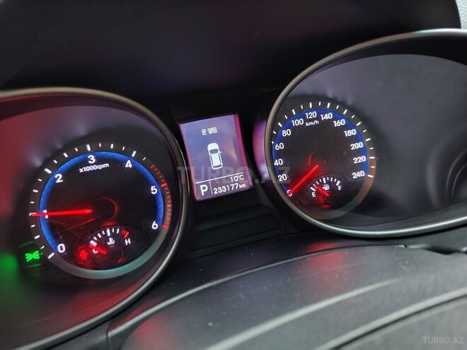 Hyundai Santa Fe 2013, 233,000 km - 2.0 l - Bakı