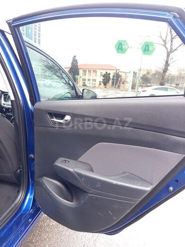Hyundai Accent 2022, 107,826 km - 1.6 l - Bakı