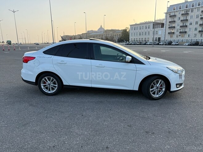 Ford Focus 2015, 189,000 km - 1.6 l - Bakı
