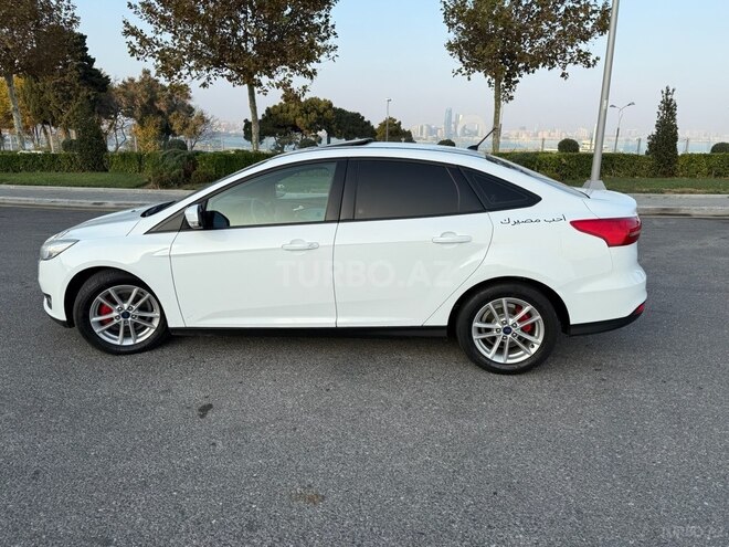 Ford Focus 2015, 189,000 km - 1.6 l - Bakı