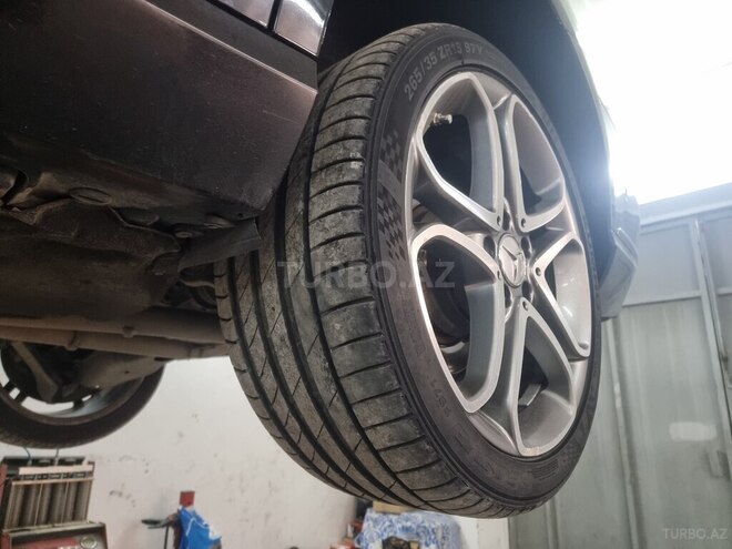 Mercedes E 220 2013, 305,000 km - 2.1 l - Bakı