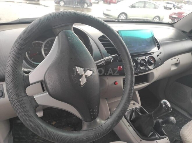 Mitsubishi L200 2012, 510,000 km - 2.5 l - Bakı
