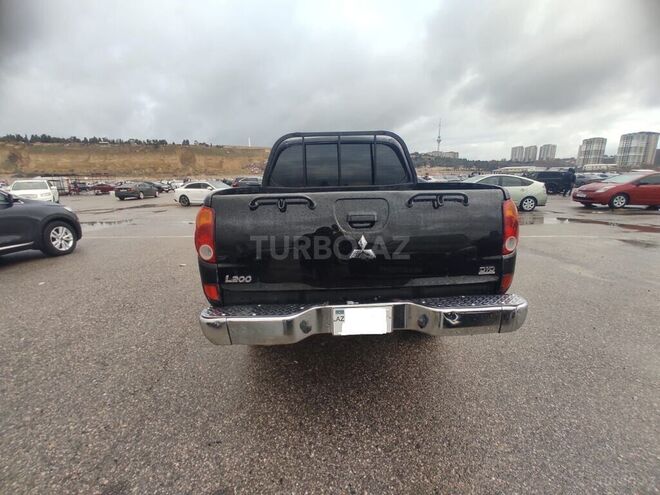 Mitsubishi L200 2012, 510,000 km - 2.5 l - Bakı