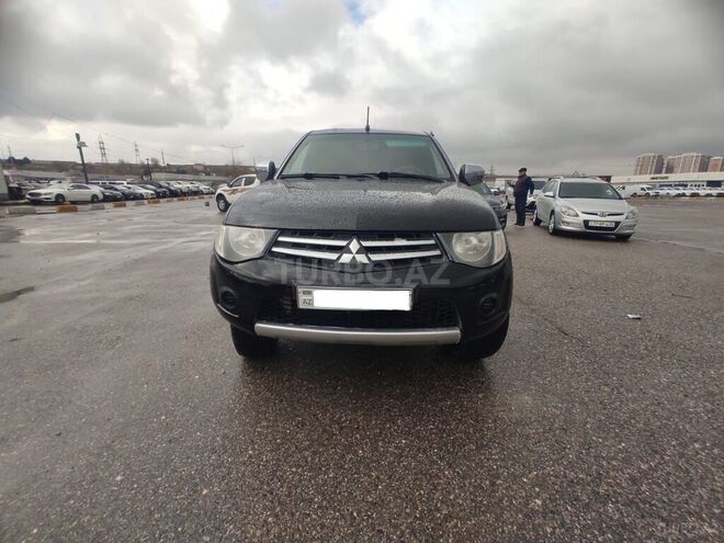 Mitsubishi L200 2012, 510,000 km - 2.5 l - Bakı