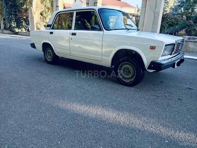 LADA (VAZ) 2107 2005, 11,000 km - 1.6 l - Qazax