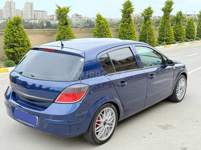 Opel Astra 2005, 240,000 km - 1.4 l - Bakı