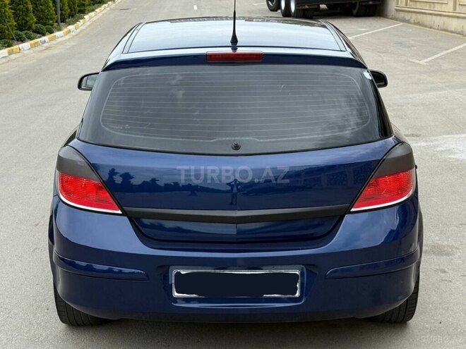 Opel Astra 2005, 240,000 km - 1.4 l - Bakı