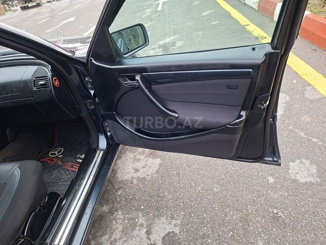 Mercedes C 180 1998, 313,000 km - 1.8 l - Bakı