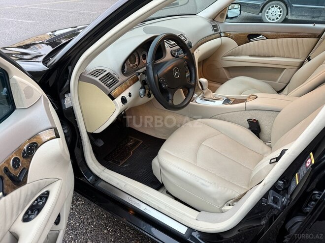 Mercedes E 350 2006, 273,000 km - 3.5 l - Bakı