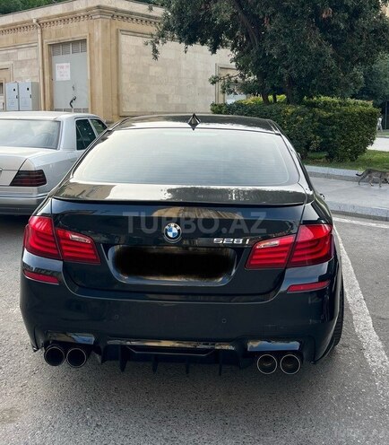 BMW 528-5