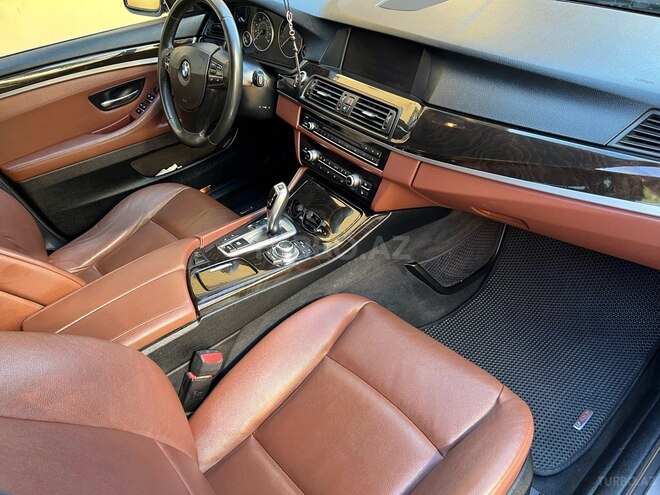 BMW 528-9