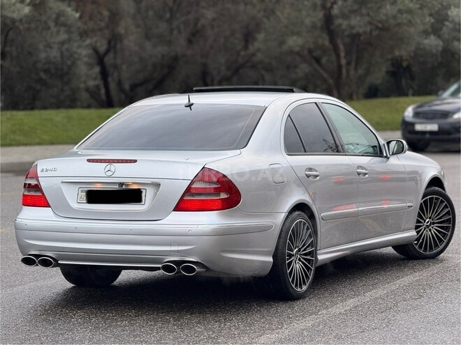 Mercedes E 240 2002, 286,000 km - 2.6 l - Bakı