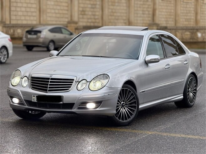 Mercedes E 240 2002, 286,000 km - 2.6 l - Bakı