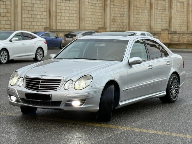 Mercedes E 240 2002, 286,000 km - 2.6 l - Bakı
