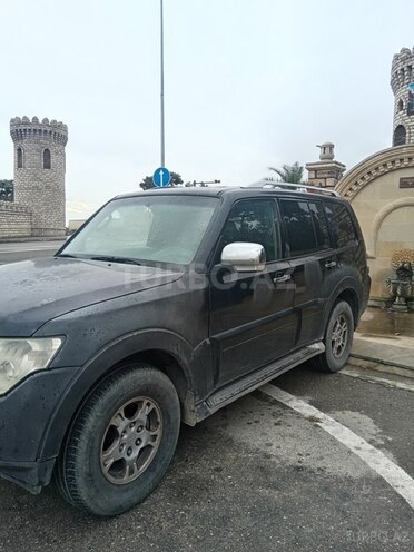 Mitsubishi Pajero 2007, 668,000 km - 3.0 l - Bakı