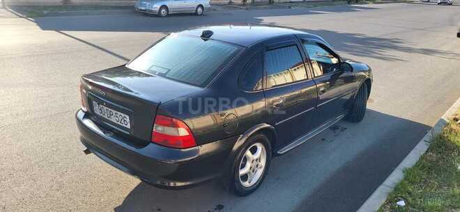 Opel Vectra-3