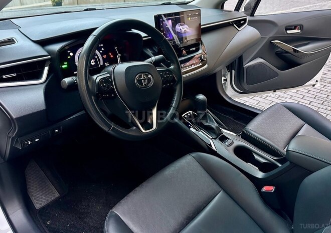 Toyota Corolla 2024, 29,300 km - 1.8 l - Bakı