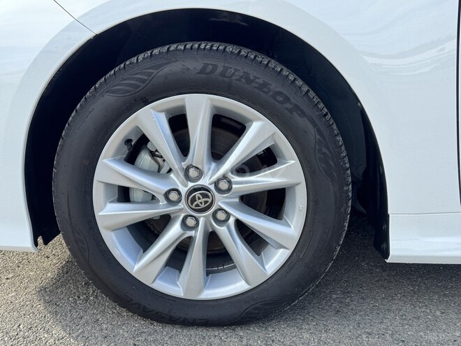 Toyota Corolla-8
