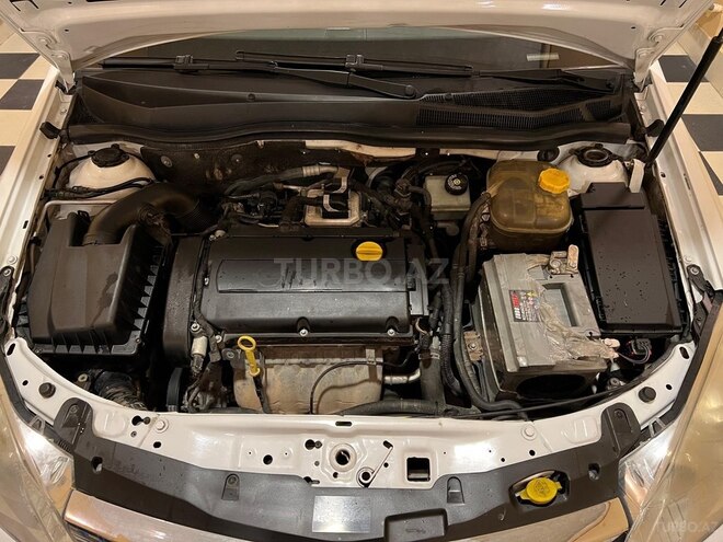 Opel Astra 2008, 390,000 km - 1.6 l - Bakı
