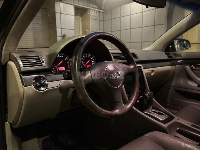 Audi A4 2002, 320,000 km - 1.8 l - Xırdalan