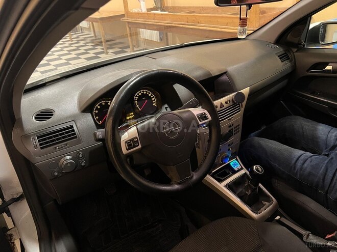 Opel Astra 2008, 390,000 km - 1.6 l - Bakı