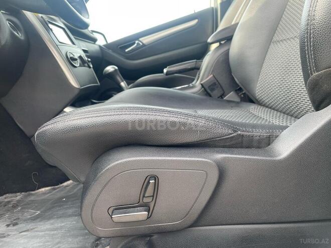 Mercedes B 180 2011, 107,000 km - 1.7 l - Bakı