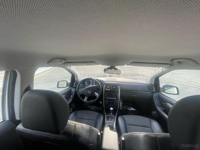 Mercedes B 180 2011, 107,000 km - 1.7 l - Bakı