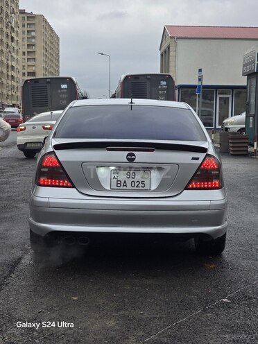 Mercedes C 240 2002, 298,650 km - 2.6 l - Sumqayıt