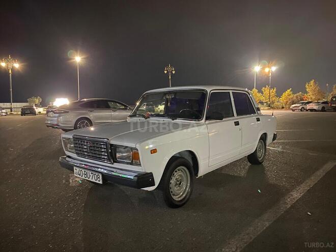 LADA (VAZ) 2107 1998, 80,000 km - 1.6 l - Quba