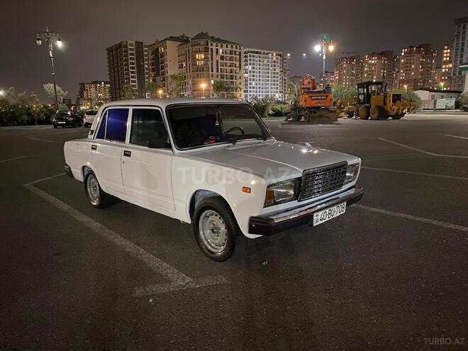 LADA (VAZ) 2107 1998, 80,000 km - 1.6 l - Quba