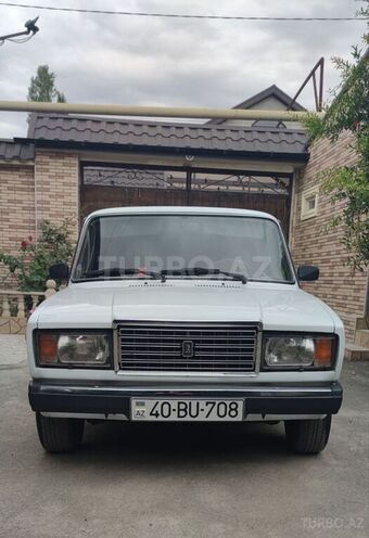 LADA (VAZ) 2107 1998, 80,000 km - 1.6 l - Quba