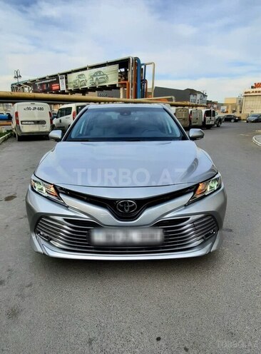 Toyota Camry-1