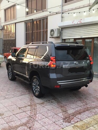 Toyota Land Cruiser Prado 2020, 142,000 km - 3.0 l - Quba